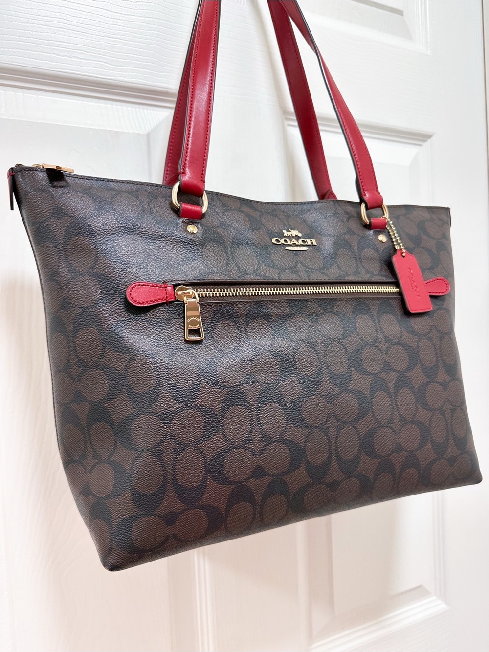 Coach Gallery Tote Bag Signature Coated Canvas Brown Crimson Red 79609 - Picture 3 of 16